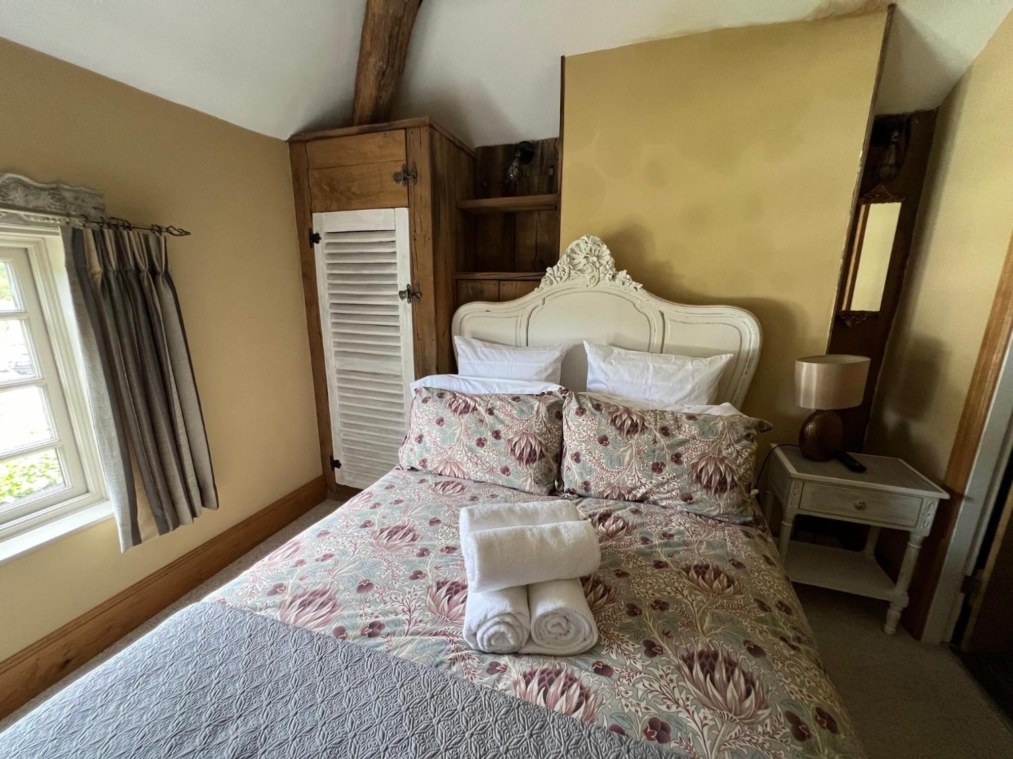 The Bridge House Restaurant And Hotel Alton (Staffordshire)